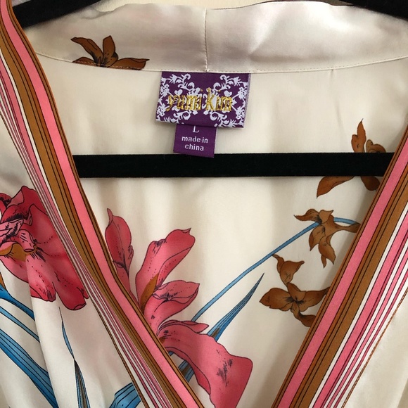 Blouse - Picture 3 of 3